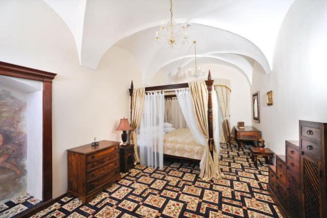 Chateau Zbiroh Habitación foto